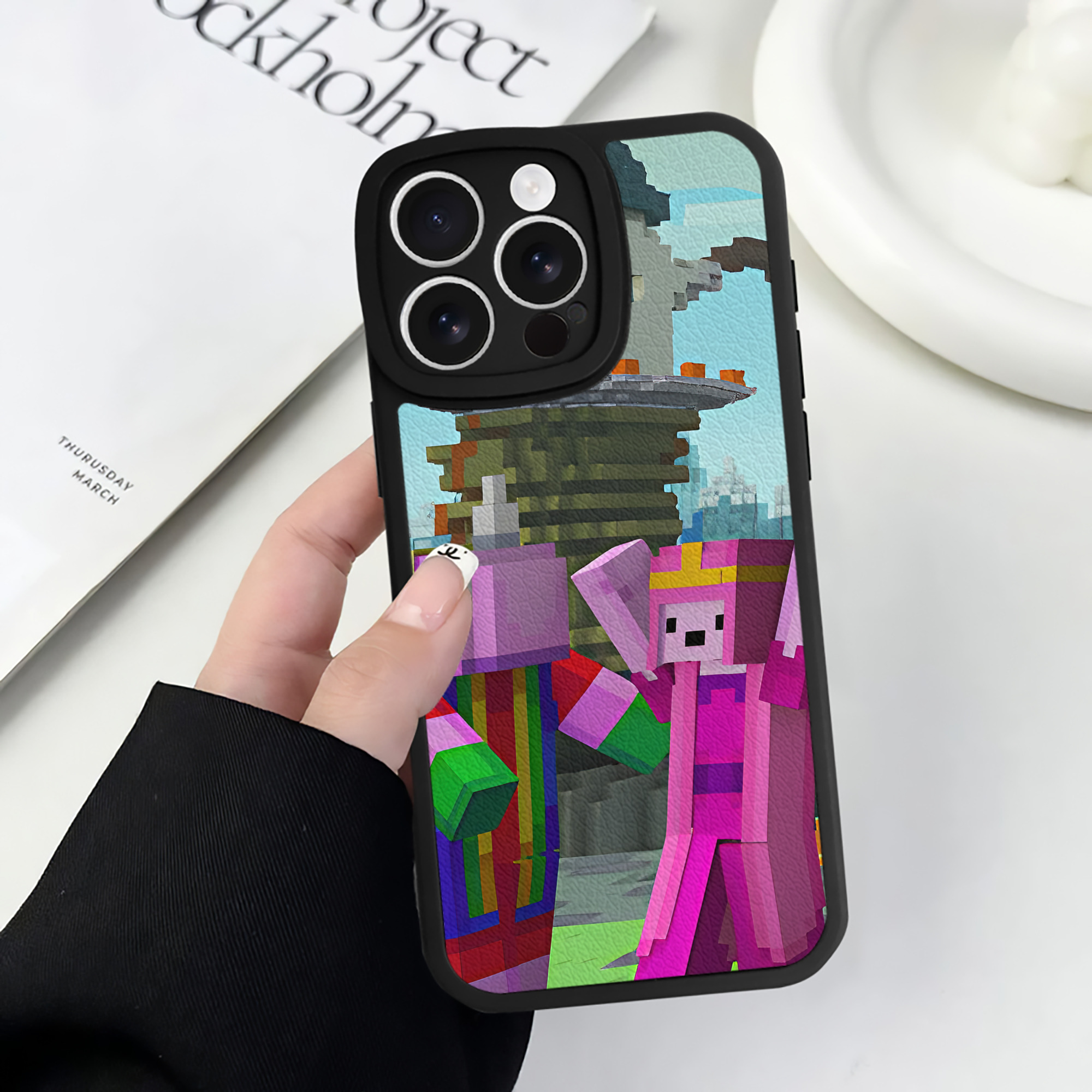（画像用） マインクラフト ブロックの世界 Minecraft MC Block world 【iPhone 16シリーズ対応】シリコンスマホケース（レザー調） 材質：シリコン